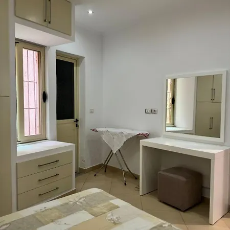 Bili's Family Apartment Sarande